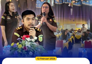 Penyuluhan Hukum Untuk Mewujudkan Pendidikan yang Aman, Profesional, dan Taat Hukum bagi Kepala Sekolah dan Guru SD se-Kecamatan Moro, Sugie Besar, dan Durai